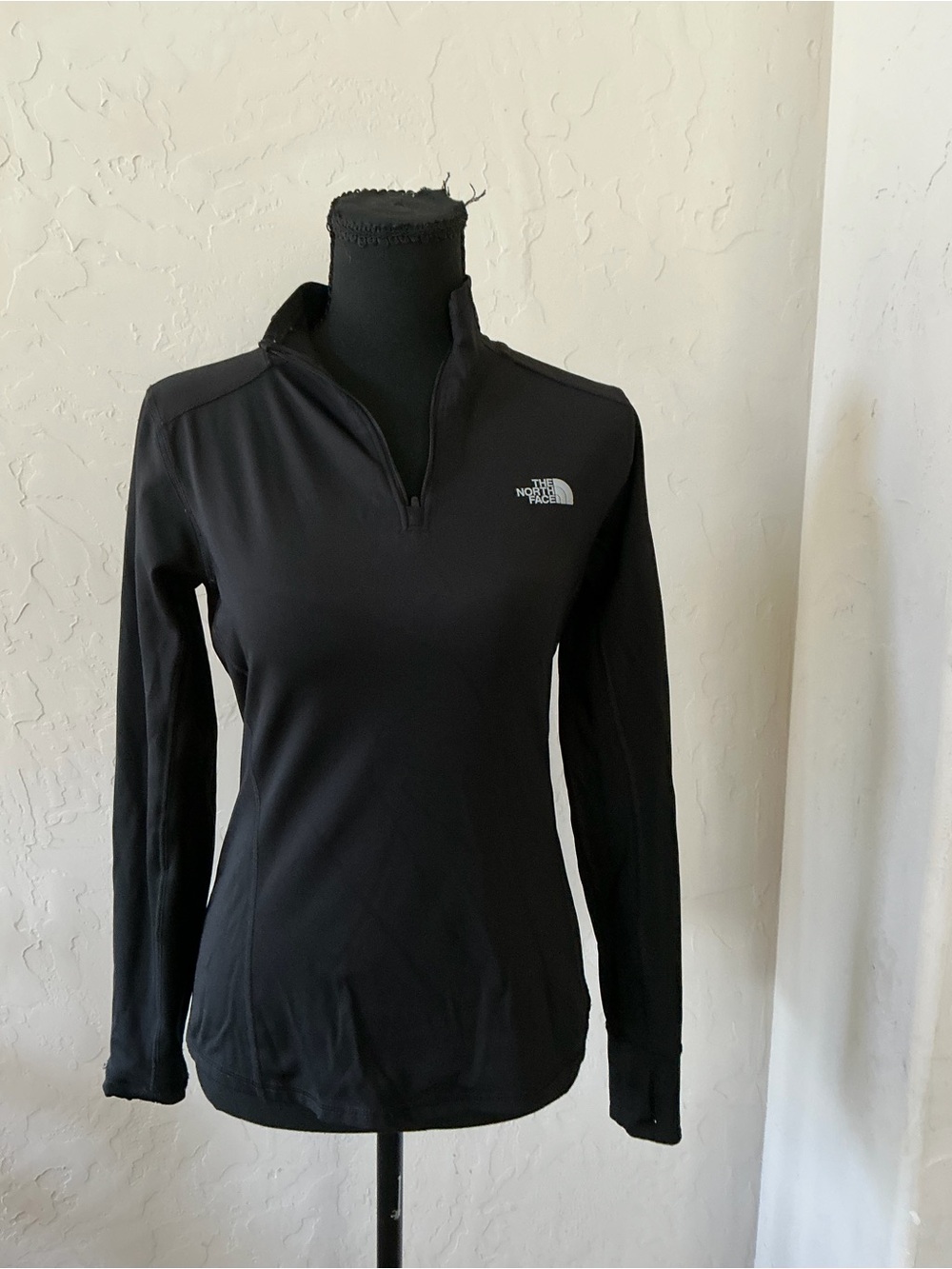 The North Face Black Women's Half-Zip Long Sleeve Top